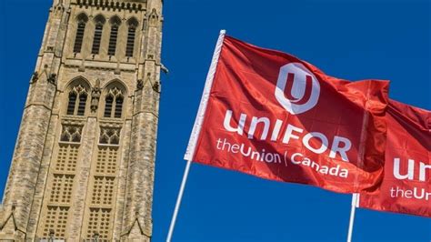 Unifor reaches tentative deal with Ford, strike averted